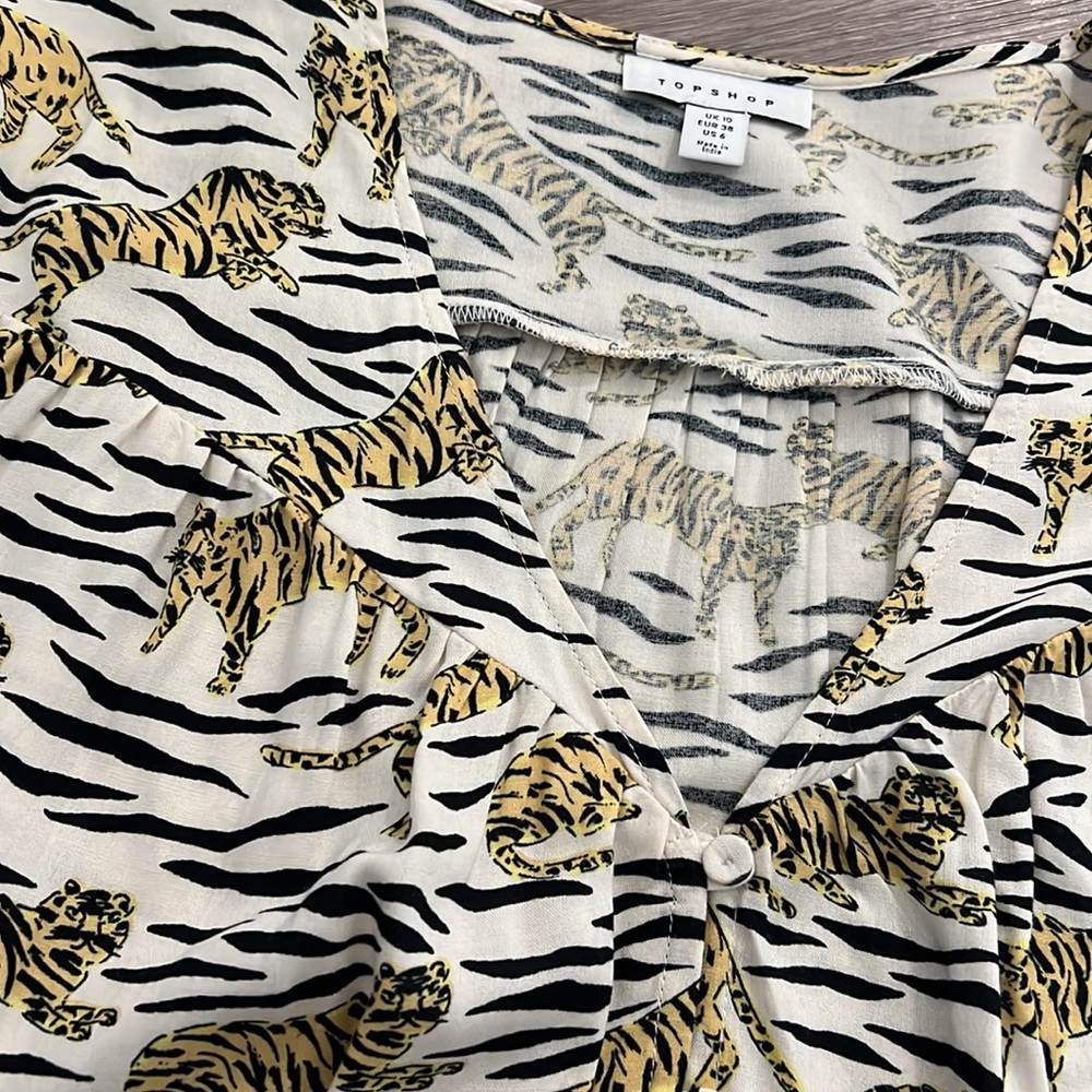 Cropped button down - Picture 2 of 3